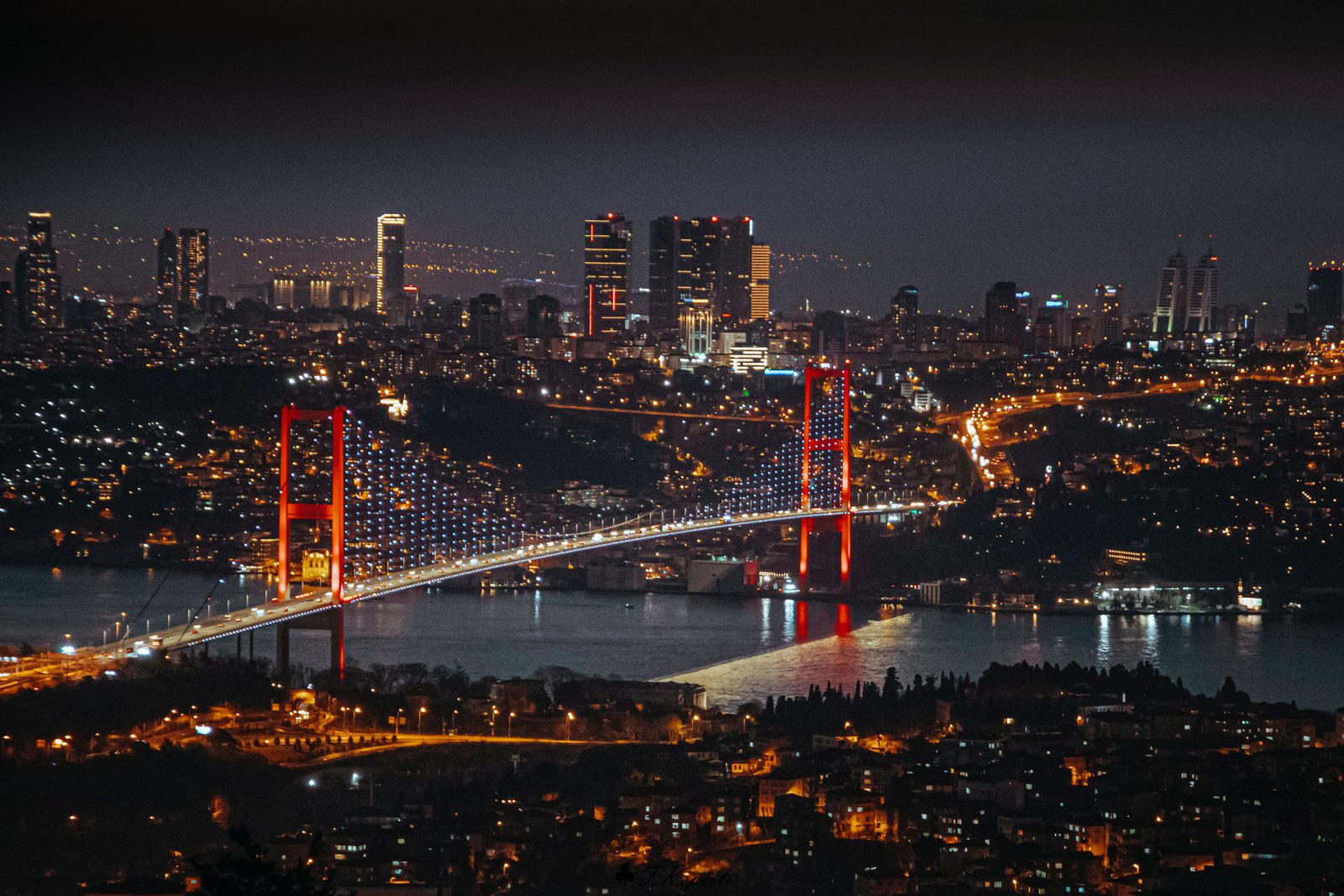 European Discovery photo 2